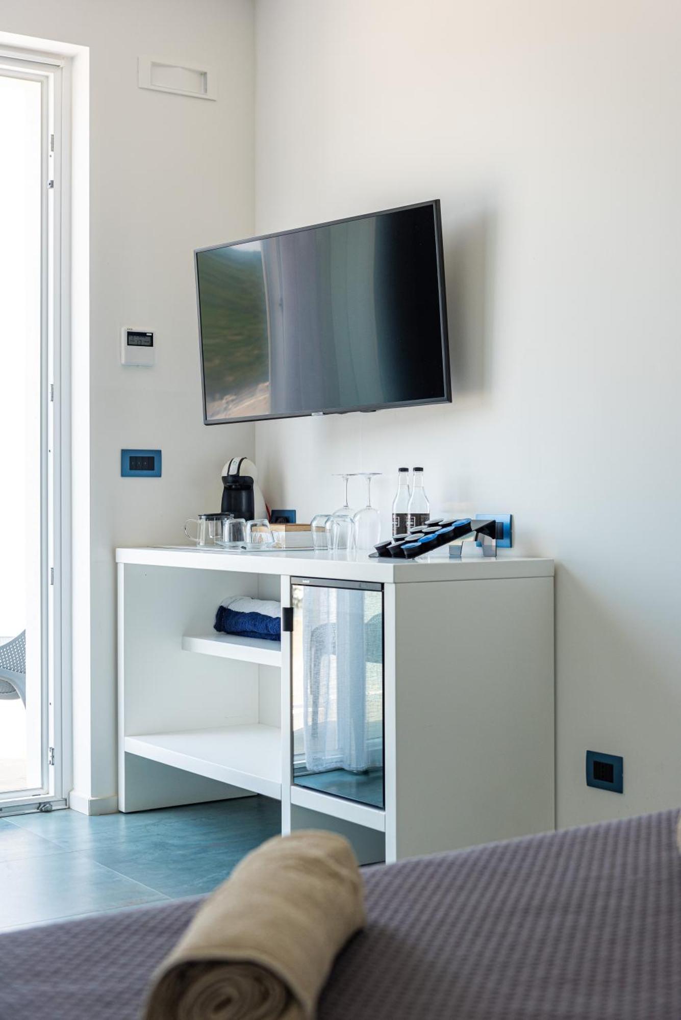 Marina Bay Beach Suites Peschici Ngoại thất bức ảnh