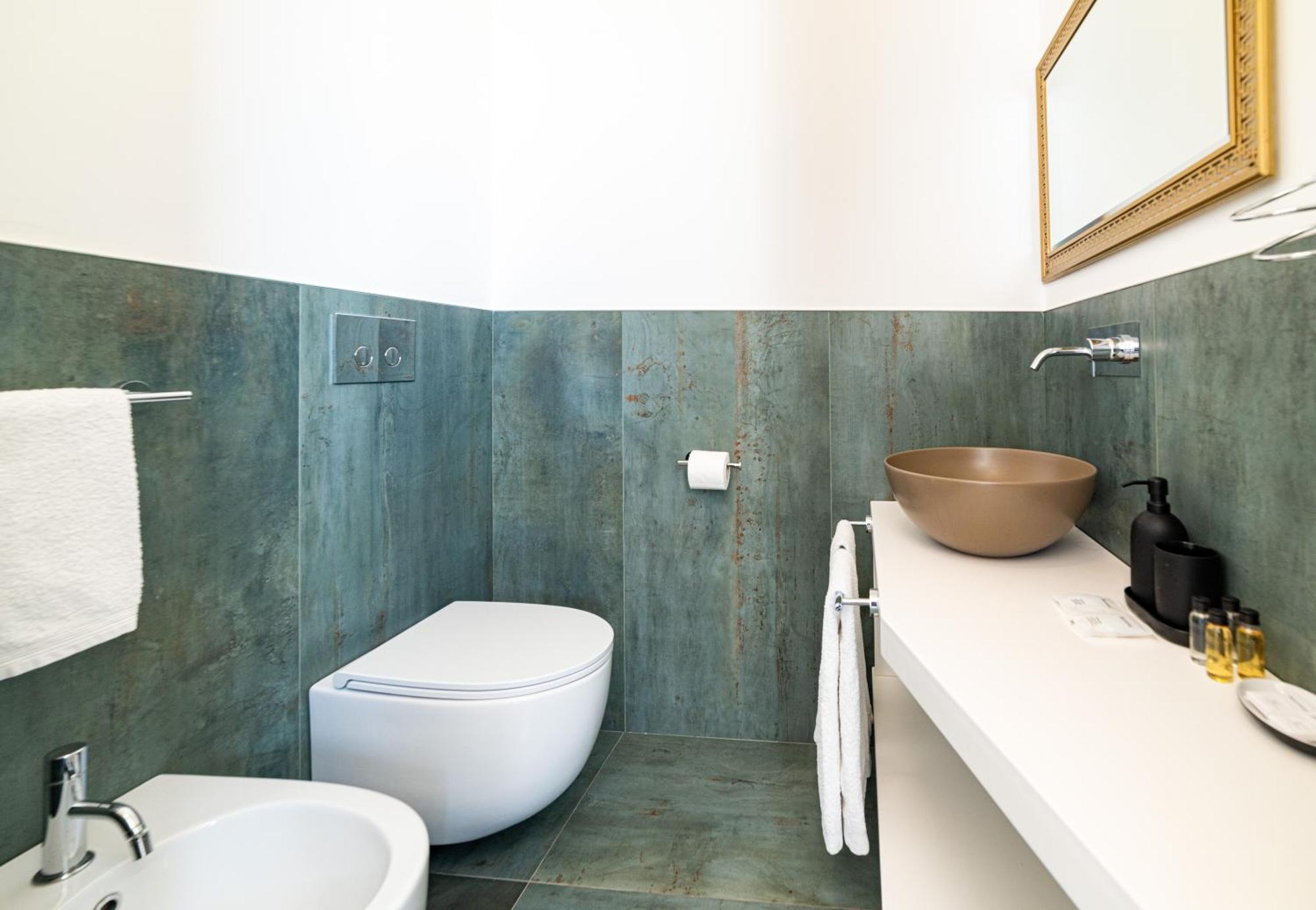 Marina Bay Beach Suites Peschici Ngoại thất bức ảnh