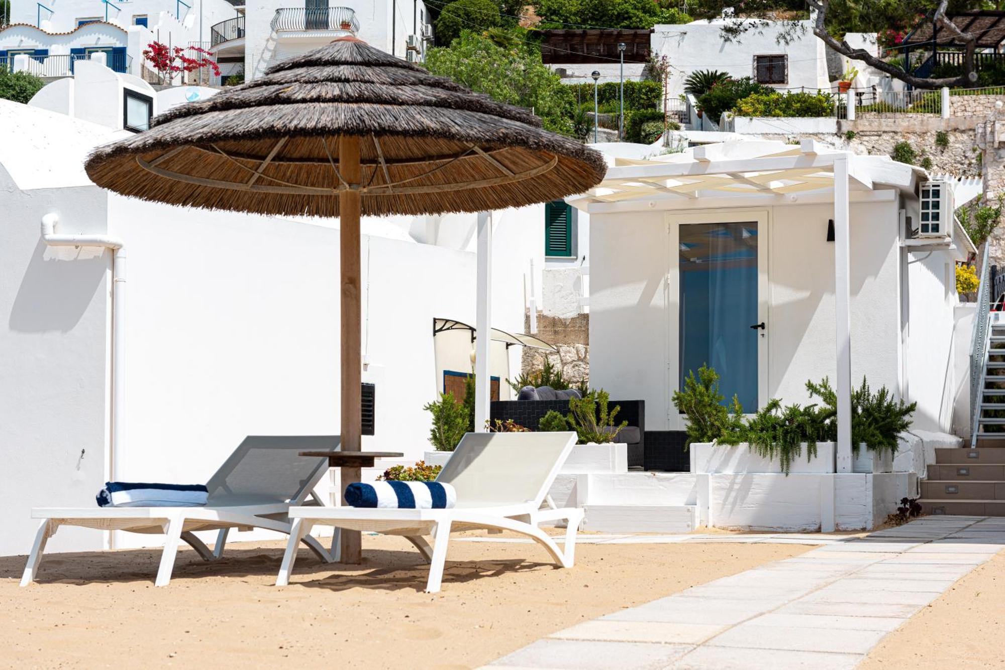 Marina Bay Beach Suites Peschici Ngoại thất bức ảnh